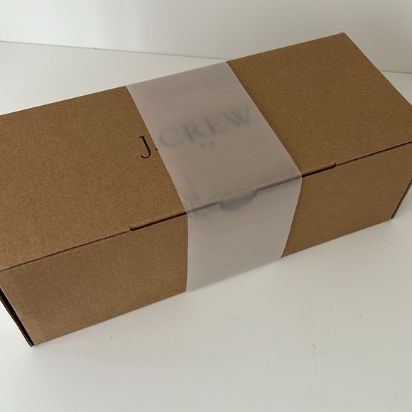 J Crew Pointy Toe Crystal Buckle Holiday Deep Ruby Red Flat Shoe Size 7 1/2 - Picture 5 of 5